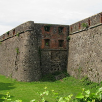 Стена замка
