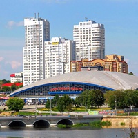 Набережная реки "Миасс". Здания "Торговый Центр" и комплекс жилых зданий , г. Челябинск