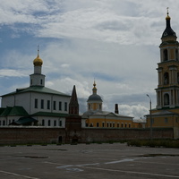 Мужской Старо-Голутвинский монастырь