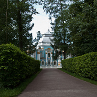 Дорожка в Екатерининском парке