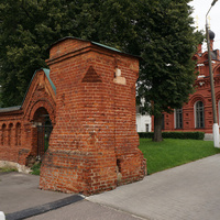 Ворота храмовой ограды