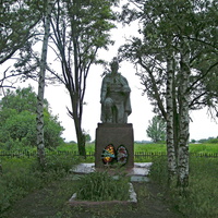 Братская могила 20 советских воинов