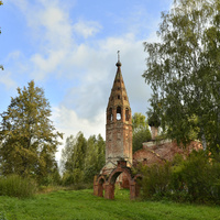 Церковь Троицы в селе Выголово.