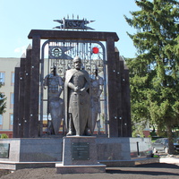 Короча. Памятник основателю города воеводе Андрею Бутурлину.