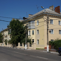 Красногвардейская улица, 2