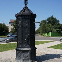 Водяная колонка на площади в старой Коломне