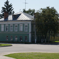 Полянская улица, 1