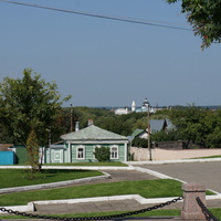 Вид на Свято-Бобренев монастырь за рекой Москва