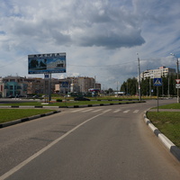 Перекрёсток улиц Девичье Поле и Спирина