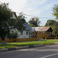 Улица Октябрьской Революции (посёлок Радужный)