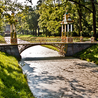 Канал и Китайский мостик