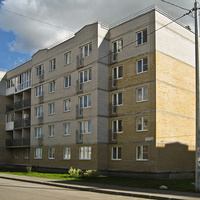 Славянка. Улица Полоцкая, 14, корпус 1.