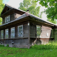 Дом в которым жил Д.И. Менделеев ( Млево)