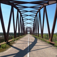 Знаменитый Юхновский мост через Угру