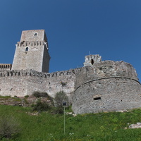 Большая крепость (Rocca maggiore)