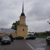 Башня монастырской ограды