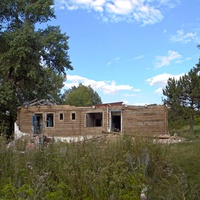 Заброшенная школа в селе Коновалово