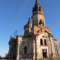 Введенская церковь в Хотово, другой ракурс