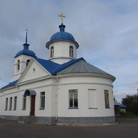 Территория церкови Михаила Архангела