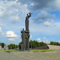 г. Пенза, монумент воинской и трудовой Славы открыт 9 мая 1975 г.