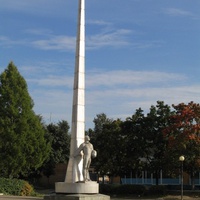 Памятник летчикам