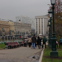 В Александровском саду