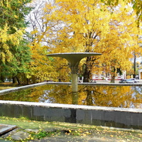 г. Пенза, заброшенный фонтан по ул. К. Маркса - ул. Красная.