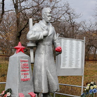 Памятник павшим воинам