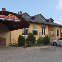 Бердянск. Автоцентр.