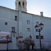 Доходный дом бывшего Никольского монастыря и с колокольней над ним