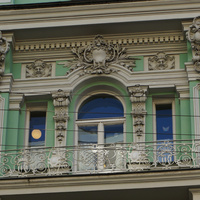 Балкон здания на улице Ильинка дом 8