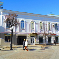 г. Пенза, ул. Московская, дом 64.