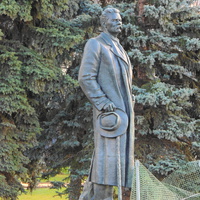 Памятник Максиму Горькому (Алексею Максимовичу Пешкову)
