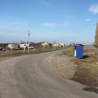 Ближняя Игуменка. Автобусная остановка на окраине села.