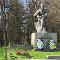 Памятник Т.Г. Шевченко
