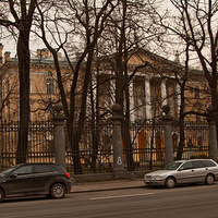 Здание финансово-экономического института