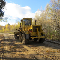 Дорожная техника поддерживает рабочее состояние дороги Котлас -Яренск