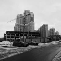 Монолитный Big Ben в Загорье