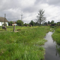 річка через село