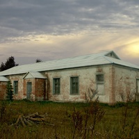Старое здание "Культурно-досугового центра" в селе Большое Городище