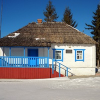 Дом, где родился генерал Ватутин в селе Ватутино