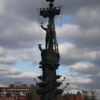 Памятник Петру Первому - В ознаменование 300-летия Российского флота