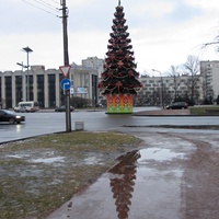 Около Площади Победы 2011