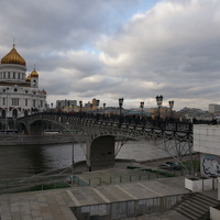 Храм Христа Спасителя на Москва реке
