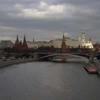 Кремль, Большой Каменный мост