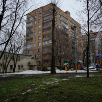 Болотниковская улица, 8