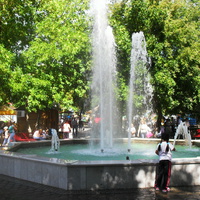 г.Оренбург фонтан в парке ТОПОЛЯ
