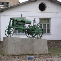 перед музеем!!