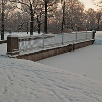 Мост в Александровском парке