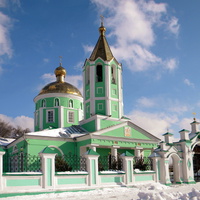 Свято-Троицкий храм в городе Старый Оскол